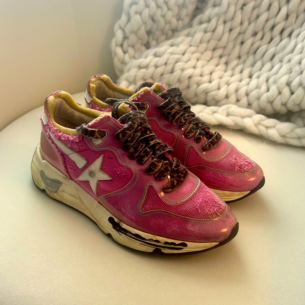 Golden Goose. Size 36